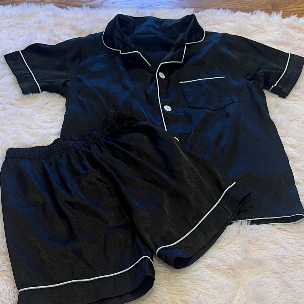 Kids black satin pajamas